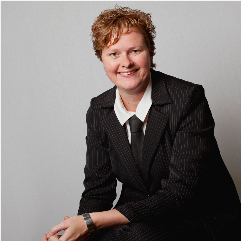 Carmen Visser headshot 