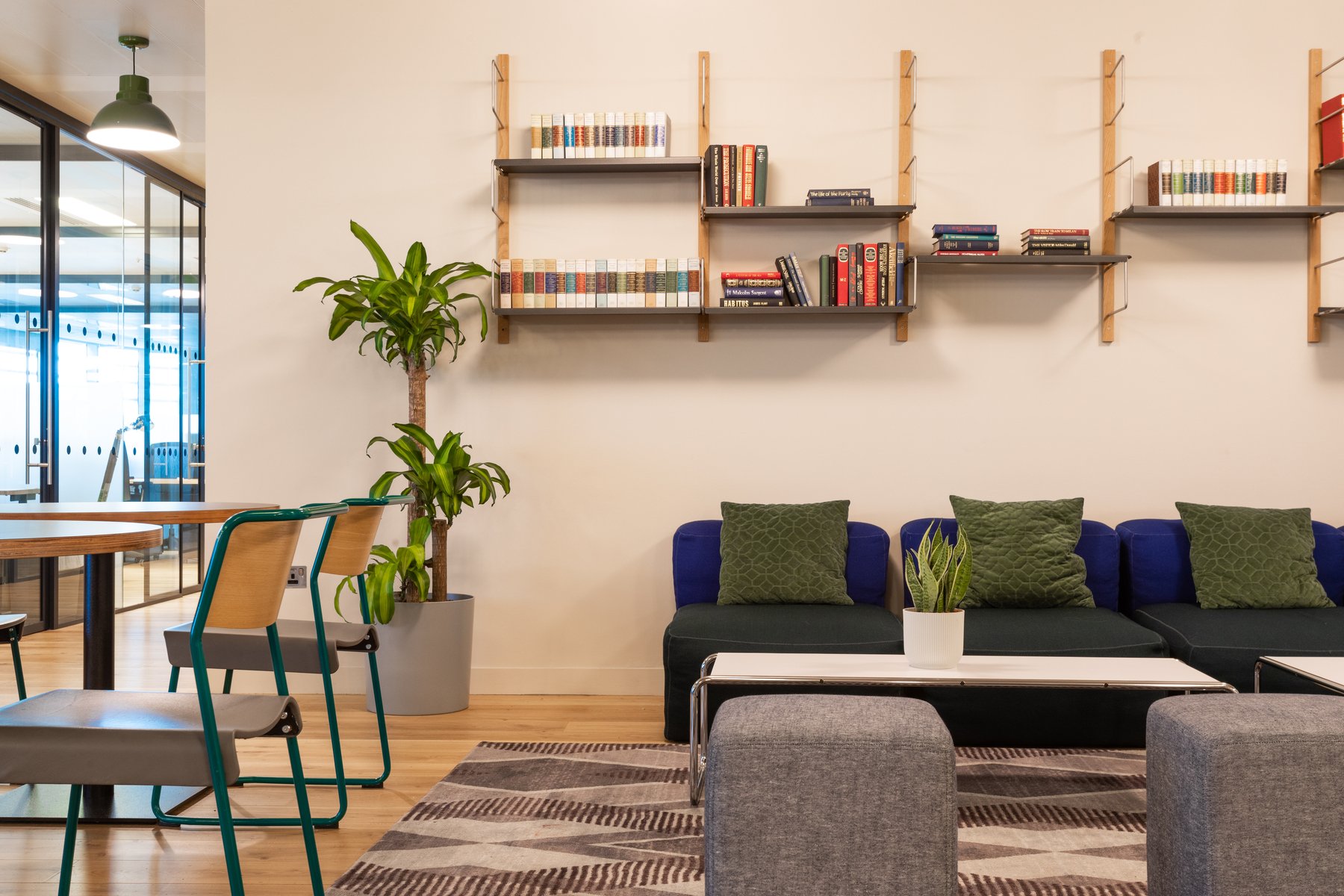 All-Inclusive Amenities - Aldgate Tower