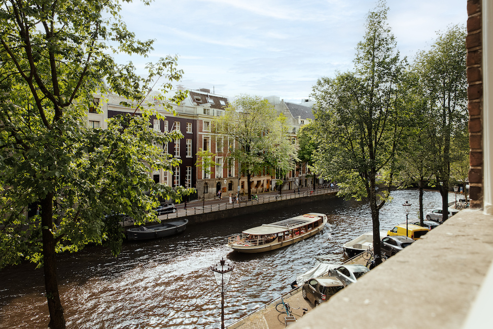 Beyond Herengracht-1 - low res